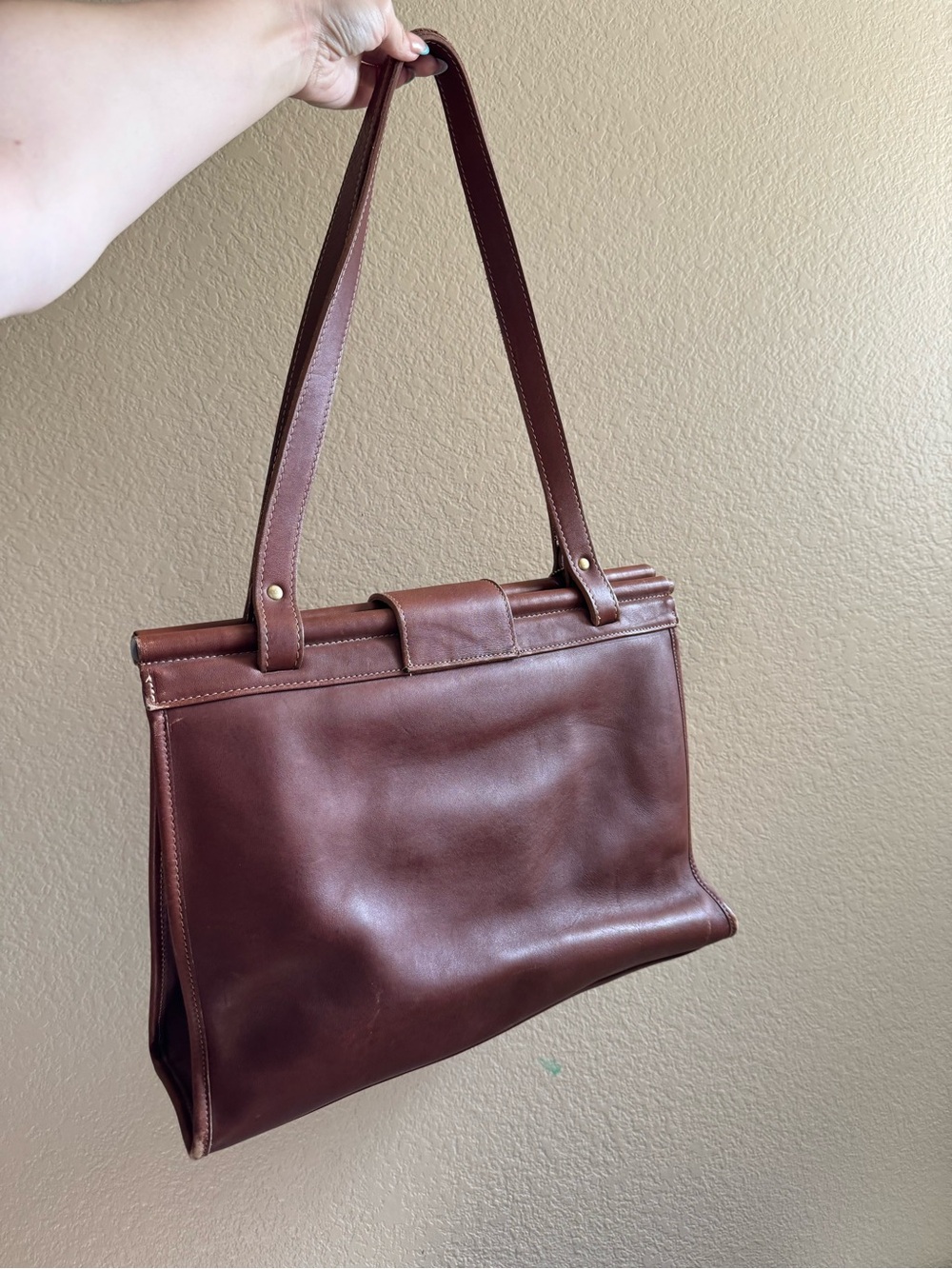Vintage Coach Barclay Leather XL tote bag in Saddle Brown - Picture 6 of 16